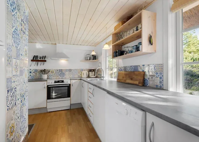 0025-romo-p-j-manosvej-18